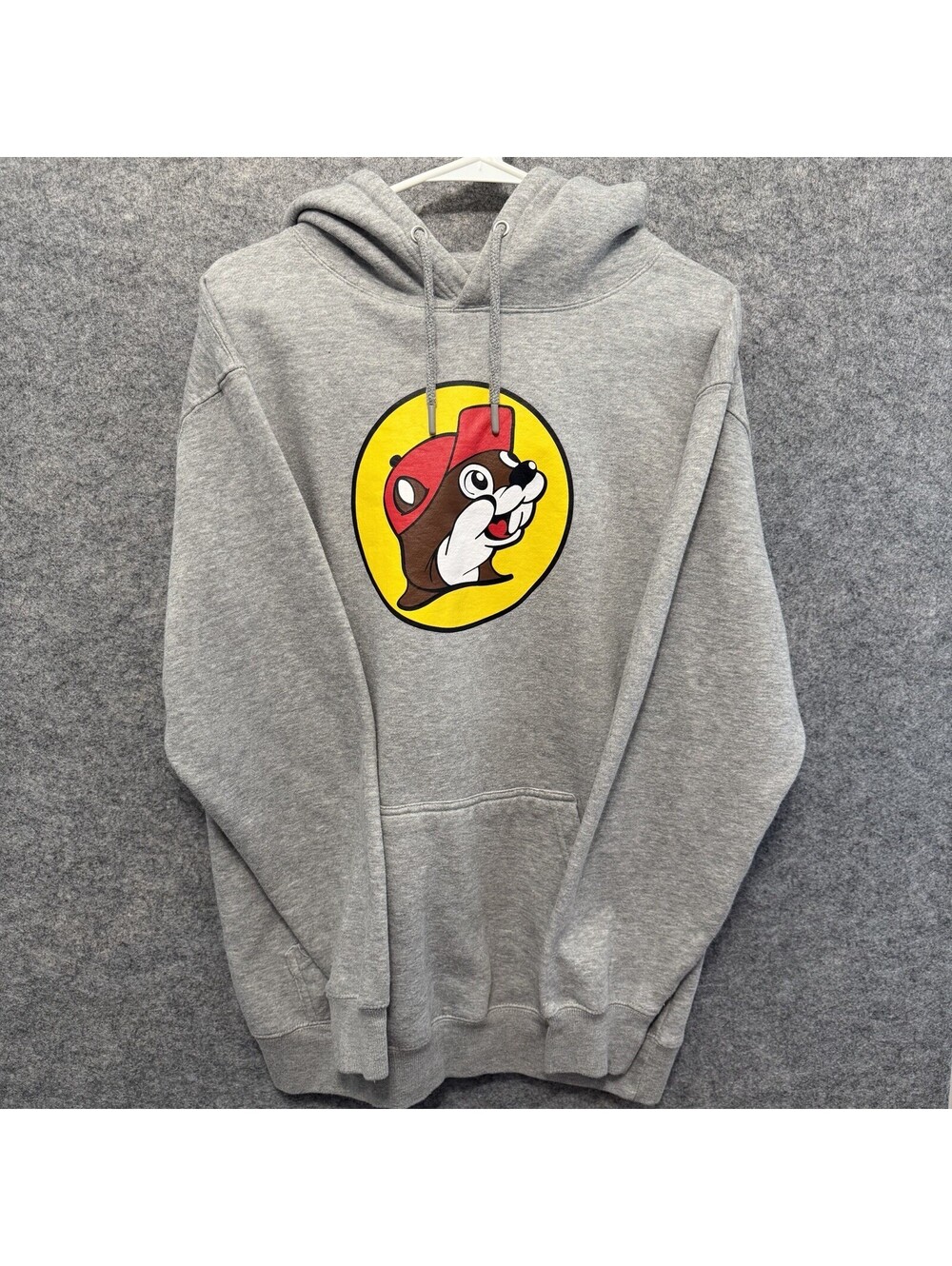 Buc-ee’s Hoodie Men’s Medium Gray Beaver Logo Pullover Sweatshirt Texas